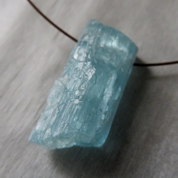 Akvamarín Sytý, Rusko, vrtaný krystal č.AV5