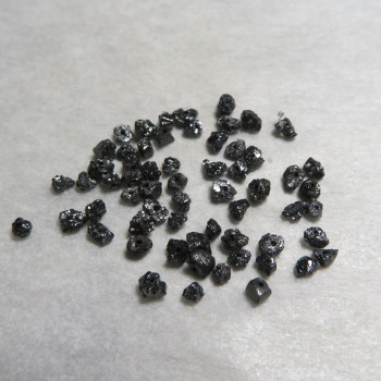 Antracitový surový diamant, 2,5 mm, 1ks