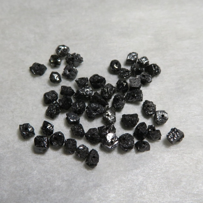 Antracitový surový diamant, 3 mm, 1ks