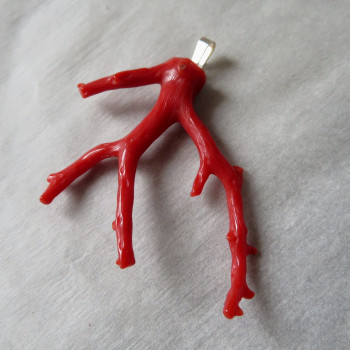 Real red coral Spain, pendant no.3