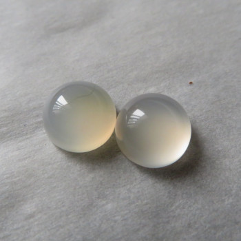Chalcedon 10mm, pár č.K5