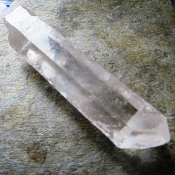 Čistý křišťál, - MAXI vrtaný krystal č.M5