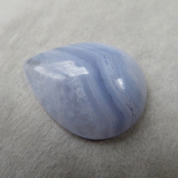 Modrý chalcedon, kabošon č.16