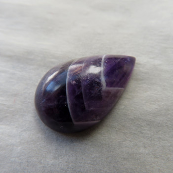 Chevron Amethyst Zambia, cabochon no.3
