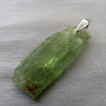 Kyanite green, raw - pendant No. 3