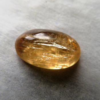Imperial topaz, kabošon č. A3