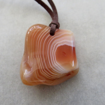 Carnelian Botswana, drilled stone with skin No.4