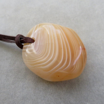 Carnelian Botswana, drilled stone with skin No.5