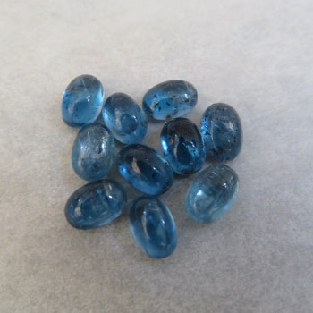 Kerosene kyanite, 6x4 mm 1pc