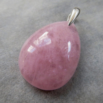 Morganite-beryl pendant No. M2