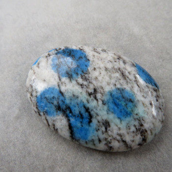 K2 azurite in granite, cabochon 13