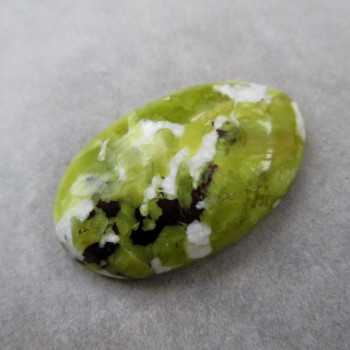 Lizardite Norway, large cabochon No. 013