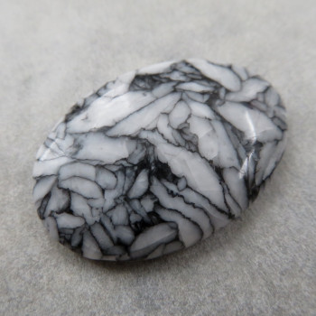 Krystalický magnezit-Pinolit, Rakousko,kabošon č.1