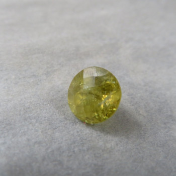 Mali grossular, faceted; 8mm F18