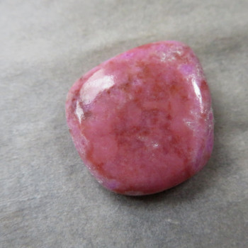 Cobaltocalcite in Congo rock, cabochon no. 6