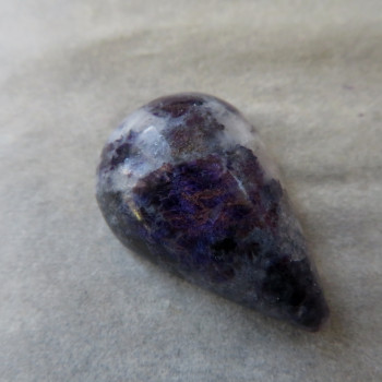 Violán Italy, cabochon no.4