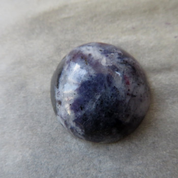 Violán Italy, cabochon no.5