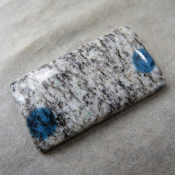 K2 azurite in granite, cabochon 06