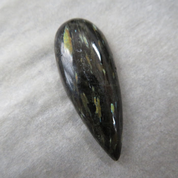 Nuummite, Greenland, cabochon no.3
