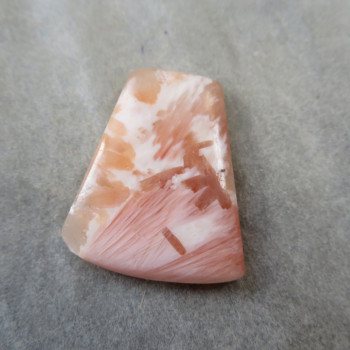 Stilbite with Scolecite cabochon no.014