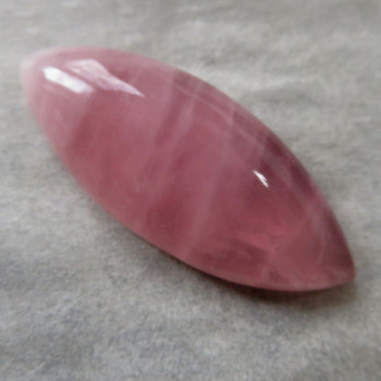 Rose quartz, extra color cabochon no.03