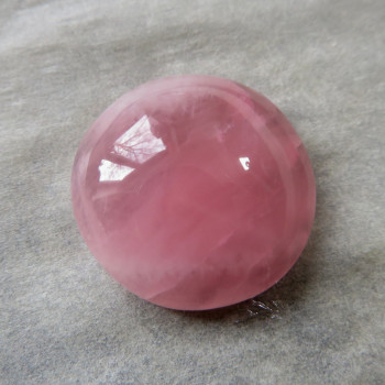 Rose quartz, extra color cabochon no.05