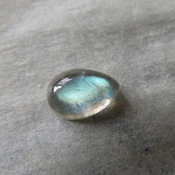 Labradorite - minicabochon no. L.03