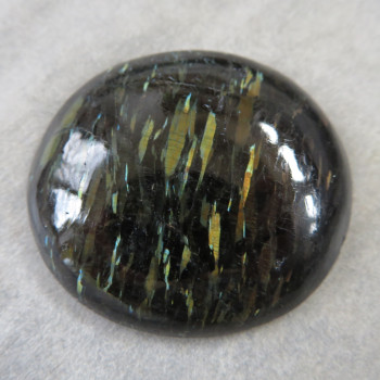 Nuummite, Greenland, cabochon no.03