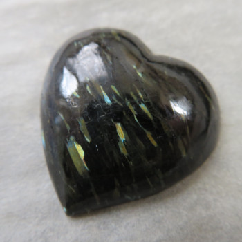 Nuummite, Greenland, cabochon no.04