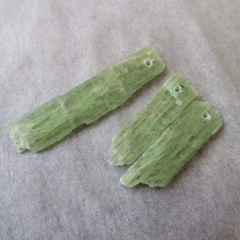 Green Kyanite, raw drilled - set no. 5