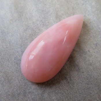 Pink opal Peru, cabochon no.04