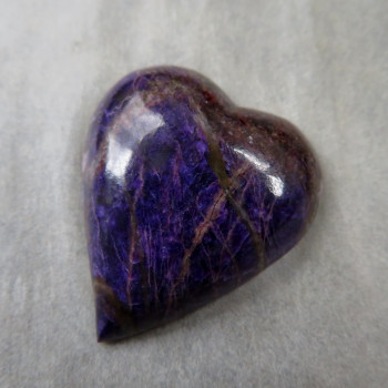 Violán Italy, cabochon-heart no.5