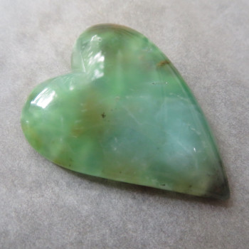 Chrysoprase Brazil XL heart no.01