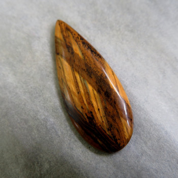 Tiger's eye, cabochon no.04