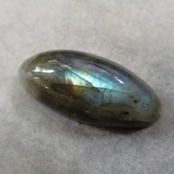 Labradorite - cabochon no.B15