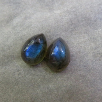 Labradorite extra, 10x7mm, pair LK 014