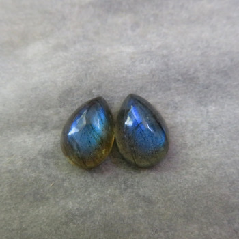 Labradorite extra, 10x7mm, pair LK 018