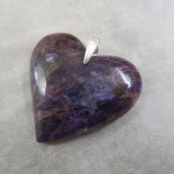 Violán Italy, pendant no. 2