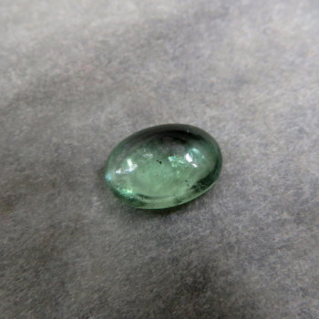 Kyanit zelený , 7x5 mm  kabošonek č. KZ.18