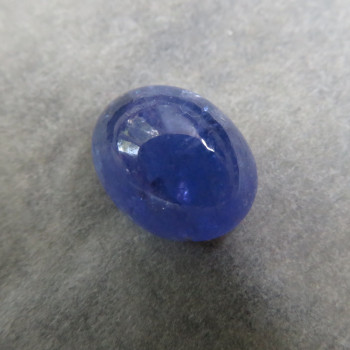 Tanzanite, cabochon no.2