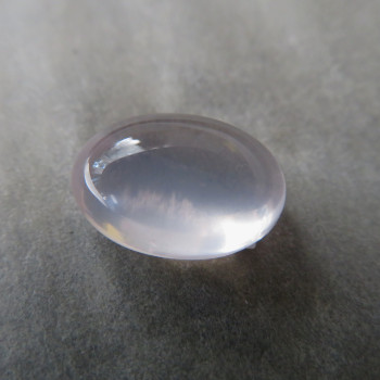 Rose quartz, extra clear, cabochon no.8