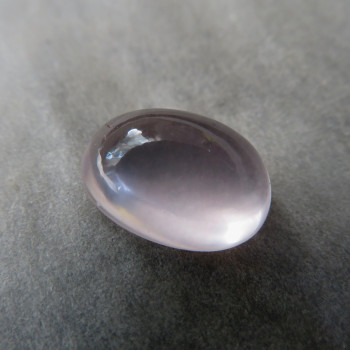 Rose quartz, extra clear, cabochon no.10