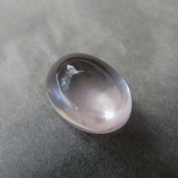 Rose quartz, extra clear, cabochon no.14