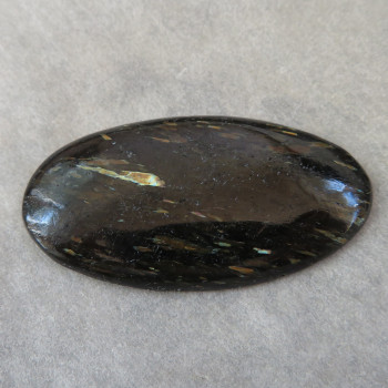 Nuummite, Greenland, cabochon no.7