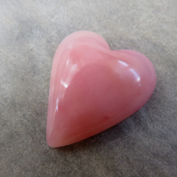 Pink opal Peru, cabochon no.10