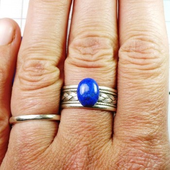 Lápis lazuli prstýnkový kabošon,oválný  7x9 mm | šperkové-kameny.cz 