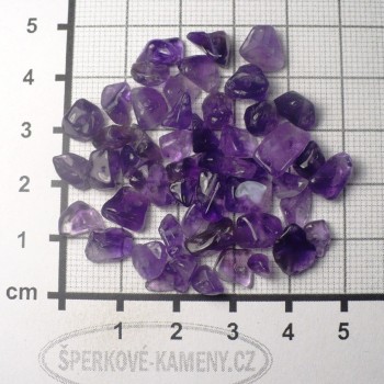 amethyst, drilled fractions, larger, 50 pcs | www.sperkove-kameny.cz