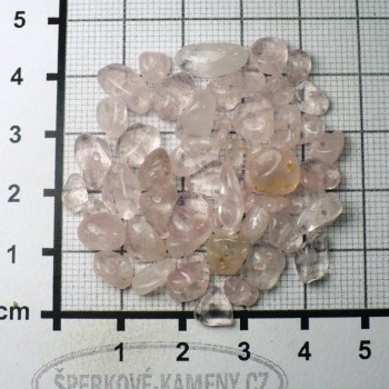 Rose quartz, bits, larger, 50 pcs | www.sperkove-kameny.cz