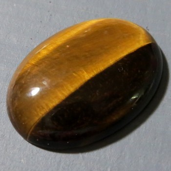 Tygří oko,  kabošon30x22 mm č.3