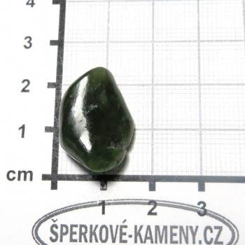 Nefrit malý, valounek - P13 | www.sperkove-kameny.cz